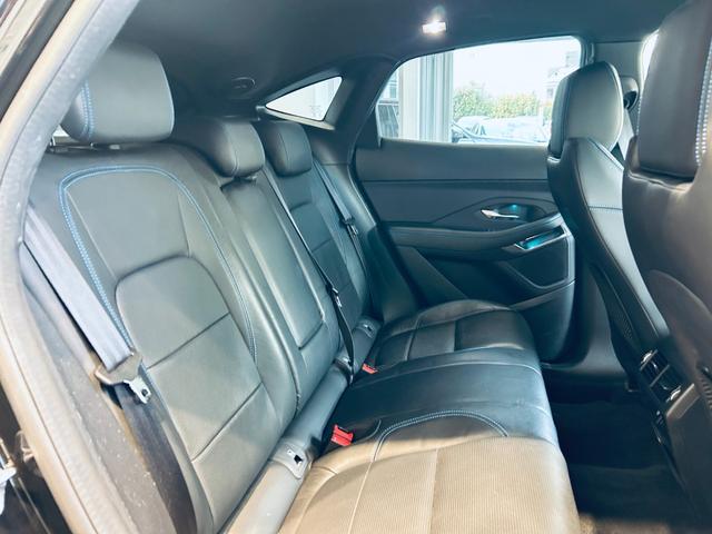 Eペイス R‐ダイナミック S 180PS ACC 純正ナビ TV 360° applecarplay 純正20インチAW LEDヘッドライト 電動リアゲート BSM 黒革 パワーシート シートヒーター パドルシフト クリアランスソナー(35枚目)