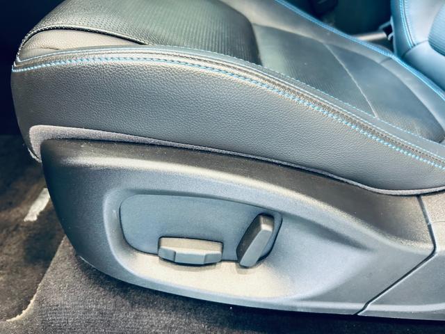 Eペイス R‐ダイナミック S 180PS ACC 純正ナビ TV 360° applecarplay 純正20インチAW LEDヘッドライト 電動リアゲート BSM 黒革 パワーシート シートヒーター パドルシフト クリアランスソナー(46枚目)