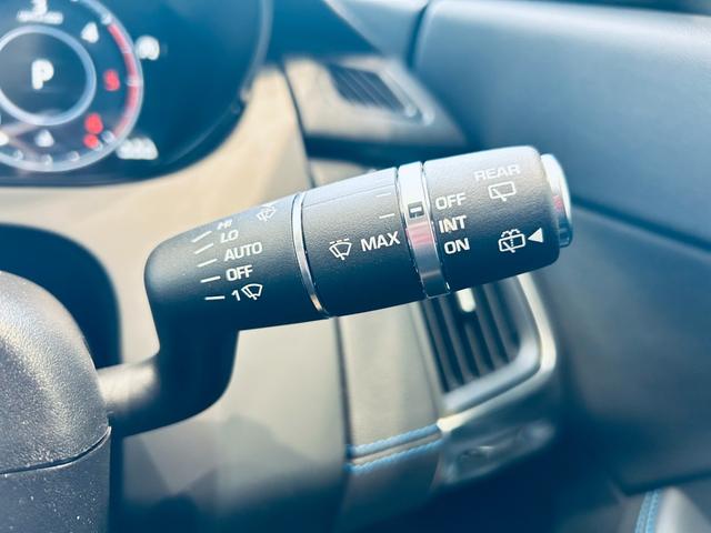 Eペイス R‐ダイナミック S 180PS ACC 純正ナビ TV 360° applecarplay 純正20インチAW LEDヘッドライト 電動リアゲート BSM 黒革 パワーシート シートヒーター パドルシフト クリアランスソナー(53枚目)