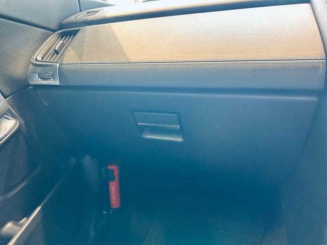 Eペイス R‐ダイナミック S 180PS ACC 純正ナビ TV 360° applecarplay 純正20インチAW LEDヘッドライト 電動リアゲート BSM 黒革 パワーシート シートヒーター パドルシフト クリアランスソナー(70枚目)