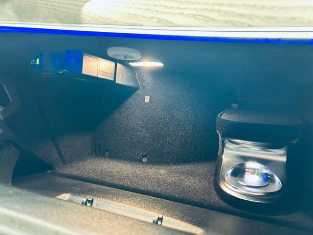 Eクラスステーションワゴン E200 ステーションワゴン スポーツ レザーEXC レーダーセーフティ パノラマSR HUD ACC Burmeste 純ナビ TV 360°carplayイ 純19AW LED アンビエントライト 電動リアゲート 黒革 シートヒーター(70枚目)