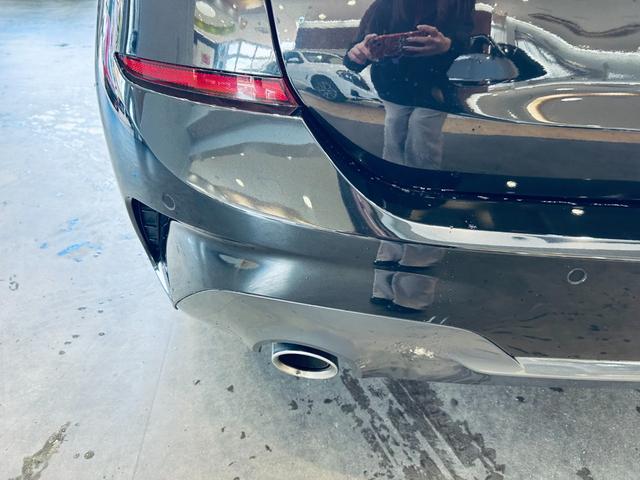 3シリーズ 320iツーリング Mスポーツ ワンオーナー 純正ナビ TV 360° applecarplay ACC HarmanKardon 純19インチAW LEDヘッドライト 電動リアゲート ワイヤレス充電 ハーフ革 パワーシートヒーター(17枚目)