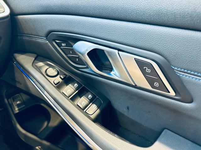 3シリーズ 320iツーリング Mスポーツ ワンオーナー 純正ナビ TV 360° applecarplay ACC HarmanKardon 純19インチAW LEDヘッドライト 電動リアゲート ワイヤレス充電 ハーフ革 パワーシートヒーター(53枚目)