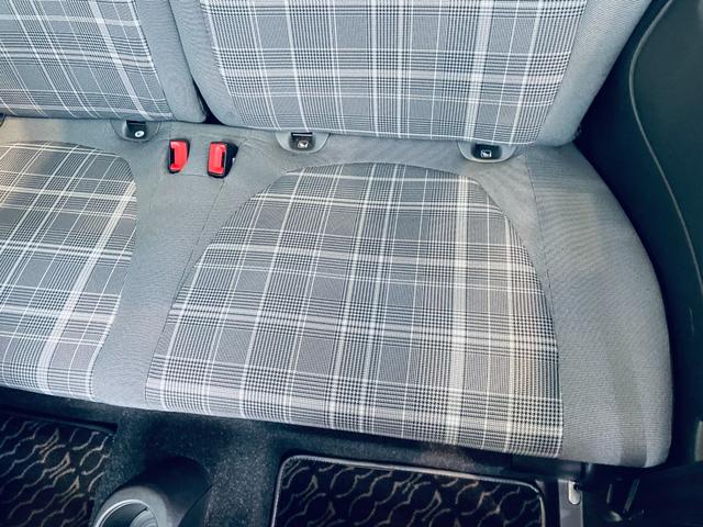 500 ツインエア ラウンジ ワンオーナー ガラスルーフ Beats 純正ディスプレイオーディオ applecarplay USB Bluetooth 純正15インチAW HIDヘッドライト クリアランスソナー ハーフ革(38枚目)