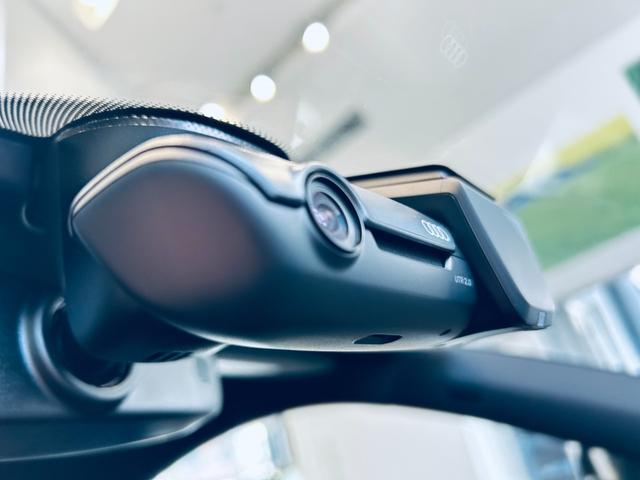 TTクーペ 40TFSI Sラインパッケージ 純正ナビ バックカメラ 純正18インチAW クリアランスソナー サイドアシスト ハーフ革 パワーシート シートヒーター パドルシフト スマートキー ETC ドライブレコーダー USB AUX BT(69枚目)