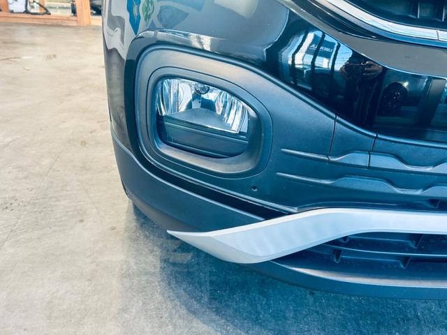 Ｔ－クロス ＴＳＩ　アクティブ　純正ディスプレイオーディオ　ａｐｐｌｅｃａｒｐｌａｙ　バックカメラ　純１６インチＡＷ　ＬＥＤヘッドライト　ルーフレール　スマートキー　パドルシフト　フロントアシスト　ＥＴＣ　ＵＳＢ　Ｂｌｕｅｔｏｏｔｈ（12枚目）