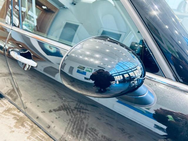 ＭＩＮＩ ワン　クラブマン　純正ナビ　バックカメラ　ＡＵＸ　ＵＳＢ　Ｂｌｕｅｔｏｏｔｈ　純正１７インチＡＷ　クリアランスソナー　パーキングアシスト　ディスプレイリング　リモコンキー　ＥＴＣ　アイドリングストップ（14枚目）