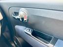 愛車に触れるよろこび、更なる高級感を添えて。ボディー・コーティング InovectionRをご準備しております。深い光沢と重厚な艶を実現。深い輝きをいつまでも保ちます。
