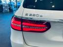 安心してカーライフを始めていただく事ができるよう、納車前にディーラー整備工場もしくは熟練メカニックが在籍する整備工場にて点検を行ない、必要な整備を実施致します。