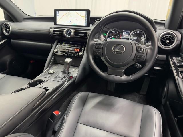 ＩＳ ＩＳ３００ｈ　パノラミックビューモニター　フルＬＥＤヘッドランプ　認定中古車（6枚目）