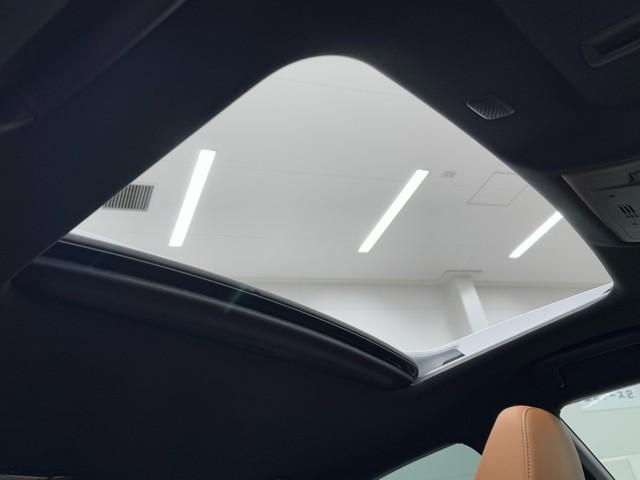 ＩＳ ＩＳ３００ｈ　バージョンＬ　ムーンルーフ　パノラミックビューモニター　アクセサリーコンセント（17枚目）