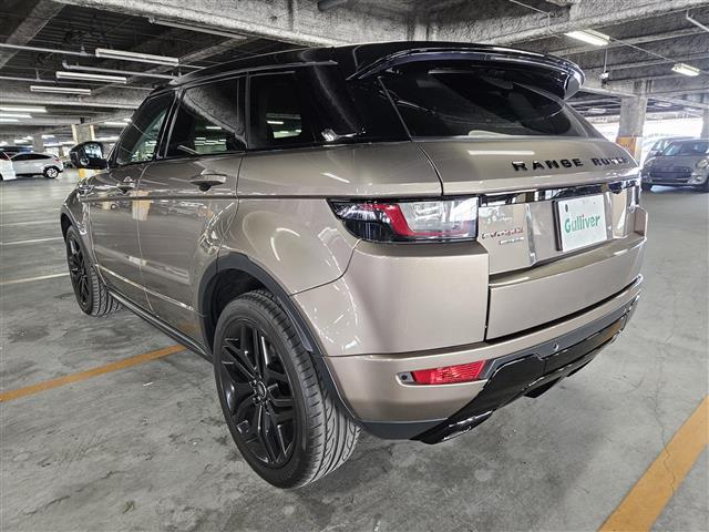 レンジローバーイヴォーク ＨＳＥダイナミック　禁煙車　ブラックデザインパック　バックカメラ　クルーズコントロール　パーキングアシストセンサー　ＨＩＤオートライト　ターボ　純正ナビ　フルセグ　ＥＴＣ　本革シート　前席パワーシート／シートヒーター（43枚目）