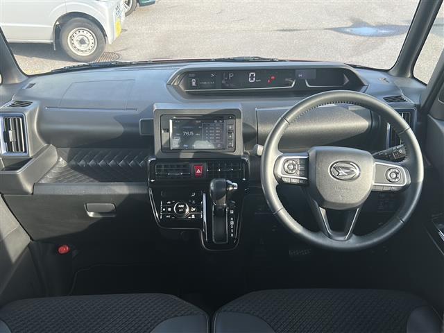 タント カスタムＲＳスタイルセレクション　ディスプレイオーディオ／アイドリングストップ／社外フロアマット／シートヒーター／両側パワースライドドア／オートライト／スペアキー／ＥＴＣ（11枚目）