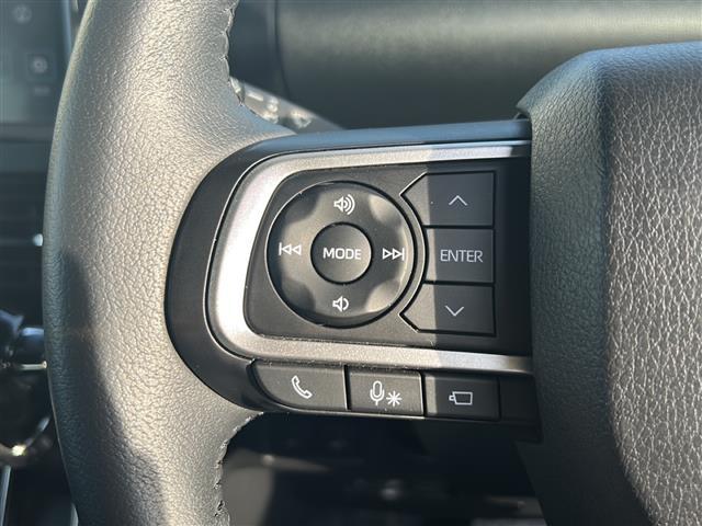 タント カスタムＲＳスタイルセレクション　ディスプレイオーディオ／アイドリングストップ／社外フロアマット／シートヒーター／両側パワースライドドア／オートライト／スペアキー／ＥＴＣ（17枚目）