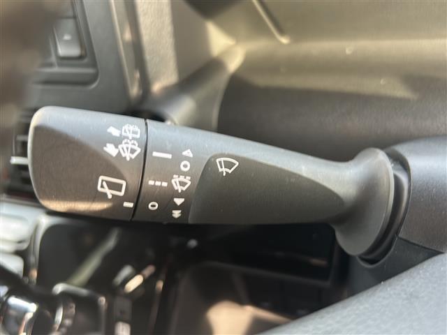 タント カスタムＲＳスタイルセレクション　ディスプレイオーディオ／アイドリングストップ／社外フロアマット／シートヒーター／両側パワースライドドア／オートライト／スペアキー／ＥＴＣ（20枚目）