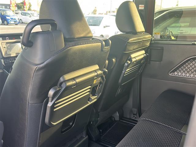 タント カスタムＲＳスタイルセレクション　ディスプレイオーディオ／アイドリングストップ／社外フロアマット／シートヒーター／両側パワースライドドア／オートライト／スペアキー／ＥＴＣ（31枚目）