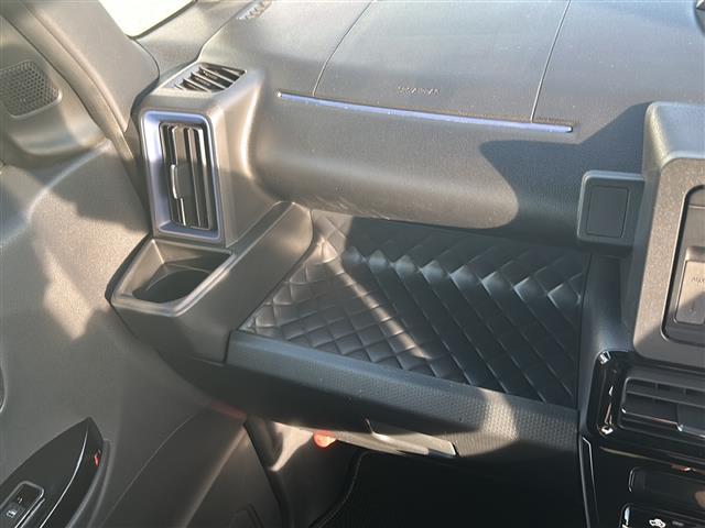 タント カスタムＲＳスタイルセレクション　ディスプレイオーディオ／アイドリングストップ／社外フロアマット／シートヒーター／両側パワースライドドア／オートライト／スペアキー／ＥＴＣ（36枚目）