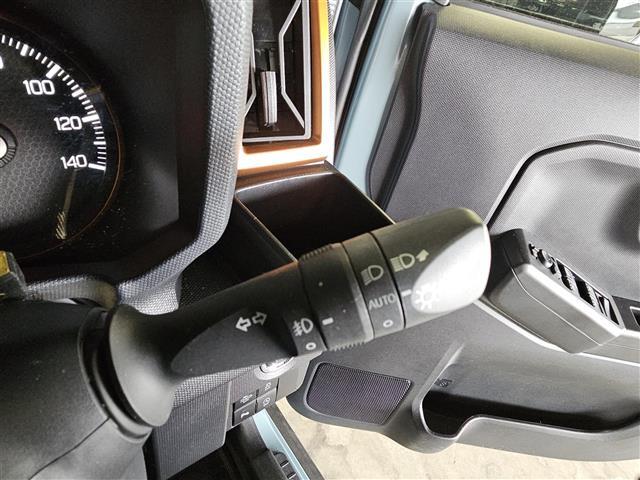 タフト G 禁煙車 ガラスルーフ バックカメラ 衝突被害軽減 車線逸脱警報 誤発進抑制 LEDヘッドランプ 社外ナビTV 前席シートヒーター 純正15インチアルミホイール スマートキー プッシュエンジンスタート(21枚目)