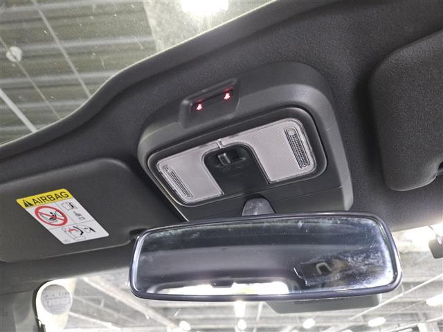 タフト G 禁煙車 ガラスルーフ バックカメラ 衝突被害軽減 車線逸脱警報 誤発進抑制 LEDヘッドランプ 社外ナビTV 前席シートヒーター 純正15インチアルミホイール スマートキー プッシュエンジンスタート(22枚目)