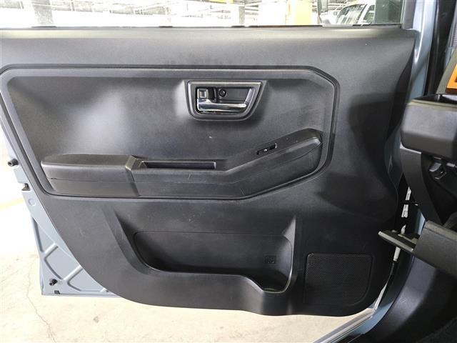 タフト G 禁煙車 ガラスルーフ バックカメラ 衝突被害軽減 車線逸脱警報 誤発進抑制 LEDヘッドランプ 社外ナビTV 前席シートヒーター 純正15インチアルミホイール スマートキー プッシュエンジンスタート(23枚目)