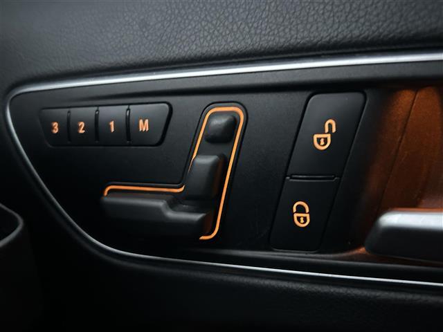 GLAクラス GLA250 4マチック 禁煙車 純正ナビ バックカメラ 緊急ブレーキ機能 前後コーナーセンサー シートヒーター ドラレコ 電動リアゲート ヒルホルダー ステリモ クルコン 18型AW LEDヘッドライト オートハイビーム(26枚目)