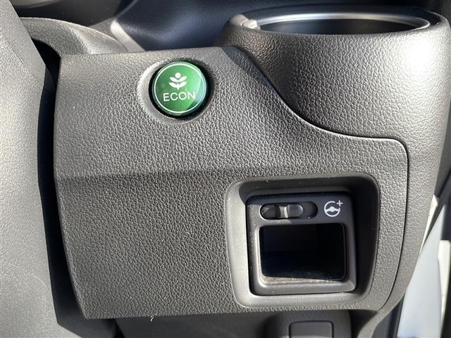 N-BOXスラッシュ G・Lインテリアカラーパッケージ 禁煙車 パナソニック製SDナビ バックカメラ 衝突被害軽減 エマージェンシーストップシグナル ETC LEDヘッドライト オートライト 電格ミラー パーキングブレーキ スマートキー プッシュスタート(21枚目)