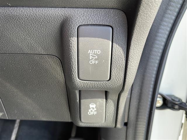 N-BOXスラッシュ G・Lインテリアカラーパッケージ 禁煙車 パナソニック製SDナビ バックカメラ 衝突被害軽減 エマージェンシーストップシグナル ETC LEDヘッドライト オートライト 電格ミラー パーキングブレーキ スマートキー プッシュスタート(23枚目)