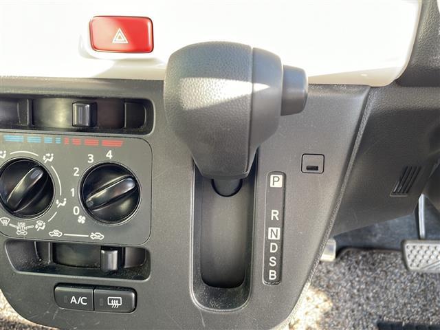 店頭在庫以外にも全国約４万台※の在庫から、ぴったりな１台をご提案します！※２０２３年１０月現在の在庫台数です。売約済の可能性があります。