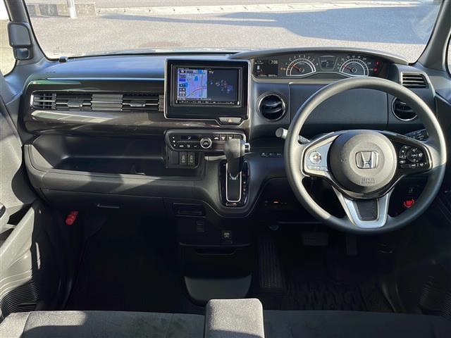 N-BOXカスタム G・Lホンダセンシング 禁煙車 衝突被害軽減 誤発進抑制機能 ナソニック製SDナビ バックカメラ ACC ETC コーナーセンサー パワスラ LEDオートライト フォグランプ 路外逸脱抑制機能 スマートキー プッシュスタート(11枚目)