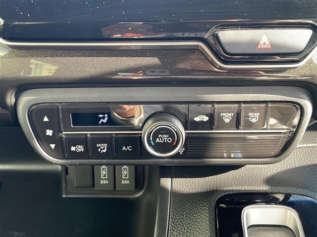 N-BOXカスタム G・Lホンダセンシング 禁煙車 衝突被害軽減 誤発進抑制機能 ナソニック製SDナビ バックカメラ ACC ETC コーナーセンサー パワスラ LEDオートライト フォグランプ 路外逸脱抑制機能 スマートキー プッシュスタート(15枚目)