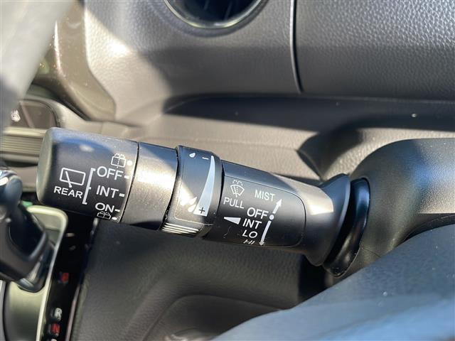 N-BOXカスタム G・Lホンダセンシング 禁煙車 衝突被害軽減 誤発進抑制機能 ナソニック製SDナビ バックカメラ ACC ETC コーナーセンサー パワスラ LEDオートライト フォグランプ 路外逸脱抑制機能 スマートキー プッシュスタート(21枚目)