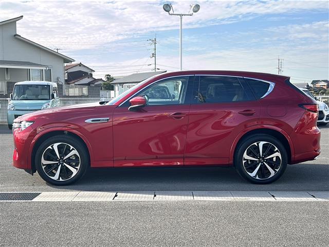CX-60 PHEV プレミアムモダン ☆純正12.3インチセンターディスプレイ(フルセグTV/BOSEサウンド/BT)/☆360゜ビューモニター/☆ガラスルーフ/☆電動リアゲート/☆パワーシート/☆シートヒーター/☆エアシート☆ETC(5枚目)