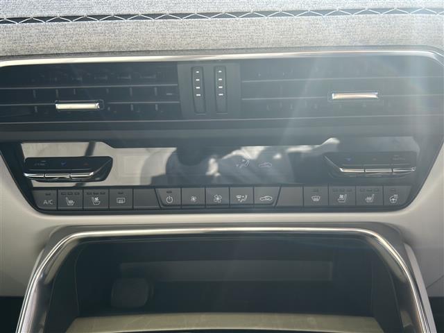 CX-60 PHEV プレミアムモダン ☆純正12.3インチセンターディスプレイ(フルセグTV/BOSEサウンド/BT)/☆360゜ビューモニター/☆ガラスルーフ/☆電動リアゲート/☆パワーシート/☆シートヒーター/☆エアシート☆ETC(14枚目)