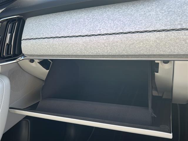 CX-60 PHEV プレミアムモダン ☆純正12.3インチセンターディスプレイ(フルセグTV/BOSEサウンド/BT)/☆360゜ビューモニター/☆ガラスルーフ/☆電動リアゲート/☆パワーシート/☆シートヒーター/☆エアシート☆ETC(40枚目)