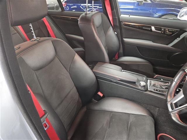 Cクラスステーションワゴン C180ステーションワゴン アバンギャルド 禁煙車 バックカメラ レーダーセーフティパッケージ HIDヘッドランプ インテリジェントライトシステム ターボ 純正ナビTV 半革シート 前席パワーシート・メモリー スマートキー 純正18インチAW(9枚目)