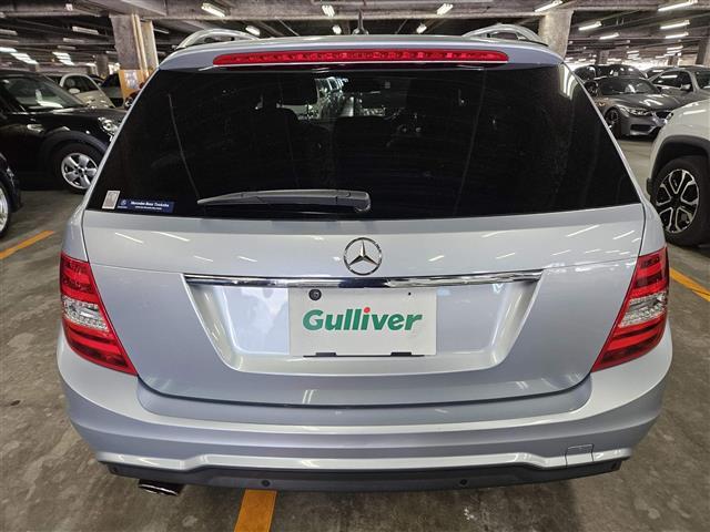 Cクラスステーションワゴン C180ステーションワゴン アバンギャルド 禁煙車 バックカメラ レーダーセーフティパッケージ HIDヘッドランプ インテリジェントライトシステム ターボ 純正ナビTV 半革シート 前席パワーシート・メモリー スマートキー 純正18インチAW(14枚目)