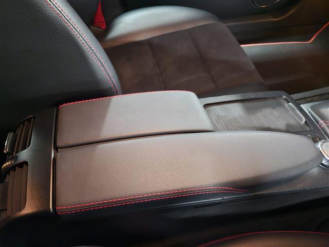 Cクラスステーションワゴン C180ステーションワゴン アバンギャルド 禁煙車 バックカメラ レーダーセーフティパッケージ HIDヘッドランプ インテリジェントライトシステム ターボ 純正ナビTV 半革シート 前席パワーシート・メモリー スマートキー 純正18インチAW(24枚目)