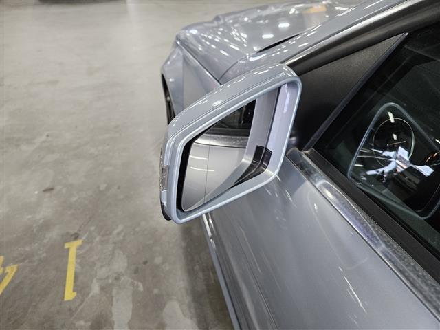 Cクラスステーションワゴン C180ステーションワゴン アバンギャルド 禁煙車 バックカメラ レーダーセーフティパッケージ HIDヘッドランプ インテリジェントライトシステム ターボ 純正ナビTV 半革シート 前席パワーシート・メモリー スマートキー 純正18インチAW(31枚目)