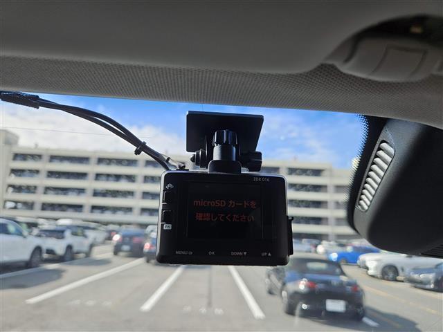 Vクラス V220d 禁煙車 レーダーセーフティPKG 360°カメラ 前後ドラレコ ターボ LEDヘッドランプ インテリジェントライトシステム 純正8型ナビ 後席用モニター 両側パワスラ 電動Rゲート ETC2.0(5枚目)