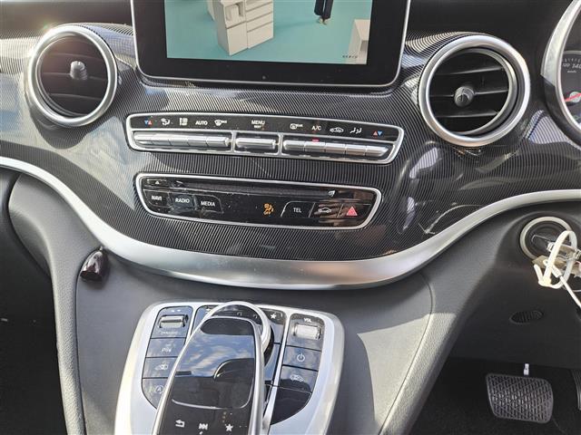 Vクラス V220d 禁煙車 レーダーセーフティPKG 360°カメラ 前後ドラレコ ターボ LEDヘッドランプ インテリジェントライトシステム 純正8型ナビ 後席用モニター 両側パワスラ 電動Rゲート ETC2.0(27枚目)