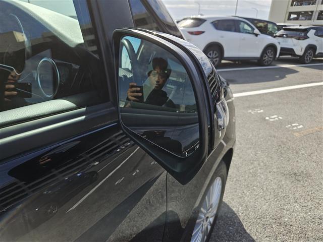 Vクラス V220d 禁煙車 レーダーセーフティPKG 360°カメラ 前後ドラレコ ターボ LEDヘッドランプ インテリジェントライトシステム 純正8型ナビ 後席用モニター 両側パワスラ 電動Rゲート ETC2.0(34枚目)