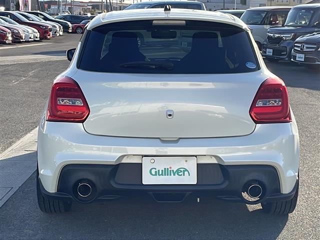 スイフトスポーツ ベースグレード ☆純正SDナビ(フルセグTV/CD,DVD再生/BT)/☆アラウンドビューモニター/☆シートヒーター/☆ローダウン/☆HKSマフラー/☆ビルトインETC/☆純正フロアマット/☆オートライト(7枚目)