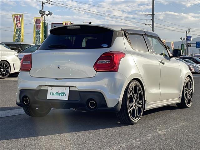 スイフトスポーツ ベースグレード ☆純正SDナビ(フルセグTV/CD,DVD再生/BT)/☆アラウンドビューモニター/☆シートヒーター/☆ローダウン/☆HKSマフラー/☆ビルトインETC/☆純正フロアマット/☆オートライト(8枚目)