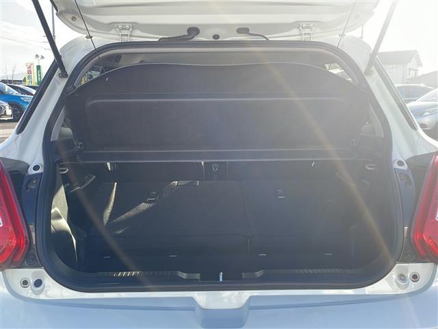 スイフトスポーツ ベースグレード ☆純正SDナビ(フルセグTV/CD,DVD再生/BT)/☆アラウンドビューモニター/☆シートヒーター/☆ローダウン/☆HKSマフラー/☆ビルトインETC/☆純正フロアマット/☆オートライト(36枚目)