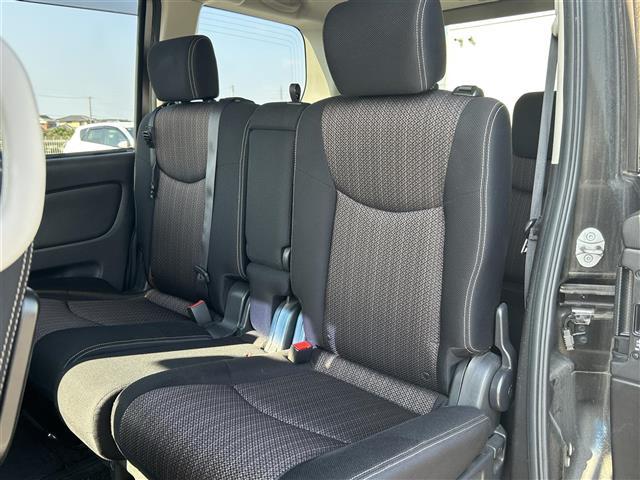 セレナ ハイウェイスター S-ハイブリッド 禁煙 純正ナビ アラウンドユーモニター エマージェンシーブレーキ 3列シート 両側パワスラ コーナーセンサー 純正フロアマット 純正16AW HIDヘッドライト ETC スマートキー プッシュスタート(41枚目)