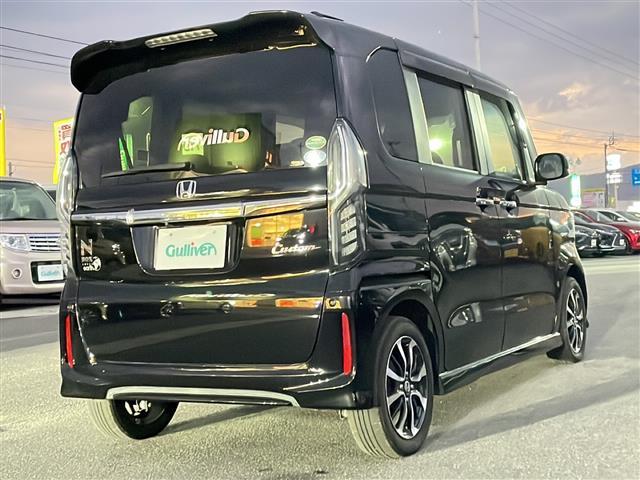 Ｎ－ＢＯＸカスタム Ｇ・Ｌホンダセンシング　社外ナビ（フルセグＴＶ／ＣＤ，ＤＶＤ／ＢＴ）／バックカメラ／ドライブレコーダー／片側パワースライドドア／ビルトインＥＴＣ／オートライト／ターボ／スペアキー（8枚目）