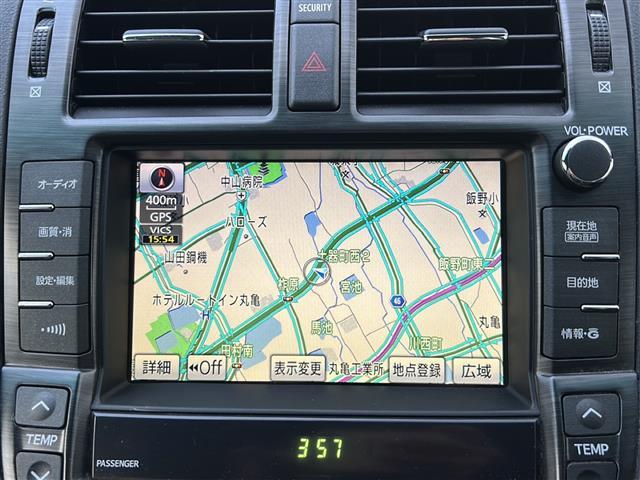 クラウンハイブリッド ベースグレード　純正ナビ（フルセグＴＶ／ＣＤ，ＤＶＤ／ＢＴ）／バックカメラ／サンルーフ／全席パワーシート／シートメモリー／オートライト／ＨＩＤヘッドライト／ビルトインＥＴＣ（10枚目）