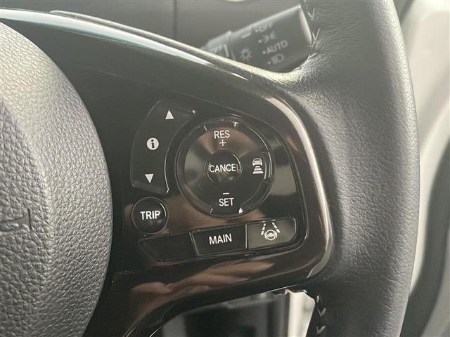 Ｎ－ＢＯＸカスタム Ｇ・Ｌターボホンダセンシング　純正８インチディーラーＯＰナビ（フルセグＴＶ／ＣＤ，ＤＶＤ／ＢＴ）／バックカメラ／ドライブレコーダー／両側パワースライドドア／コーナーセンサー／ビルトインＥＴＣ／オートライト／ターボ（18枚目）