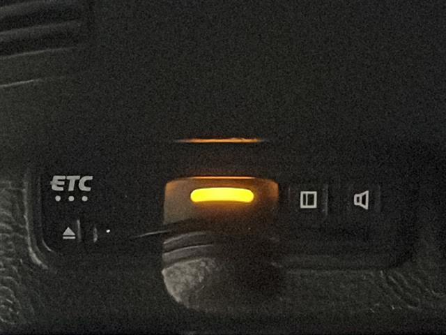 Ｎ－ＢＯＸカスタム Ｇ・Ｌターボホンダセンシング　純正８インチディーラーＯＰナビ（フルセグＴＶ／ＣＤ，ＤＶＤ／ＢＴ）／バックカメラ／ドライブレコーダー／両側パワースライドドア／コーナーセンサー／ビルトインＥＴＣ／オートライト／ターボ（25枚目）