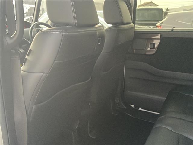 Ｎ－ＢＯＸカスタム Ｇ・Ｌターボホンダセンシング　純正８インチディーラーＯＰナビ（フルセグＴＶ／ＣＤ，ＤＶＤ／ＢＴ）／バックカメラ／ドライブレコーダー／両側パワースライドドア／コーナーセンサー／ビルトインＥＴＣ／オートライト／ターボ（36枚目）